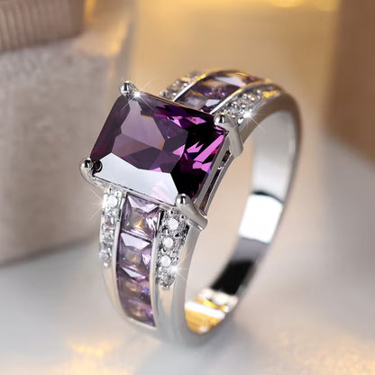 Amethystring z oprawą w srebrze